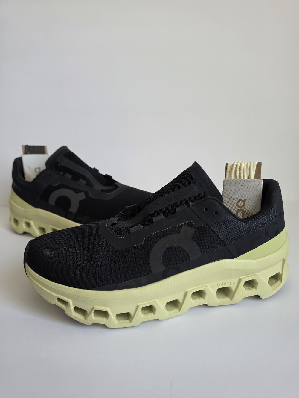 On Cloud Cloud Monster Cloud Tec Running Shoes Men’s Size 11.5 Black